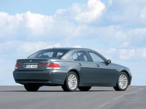 BMW 730d 2002 года